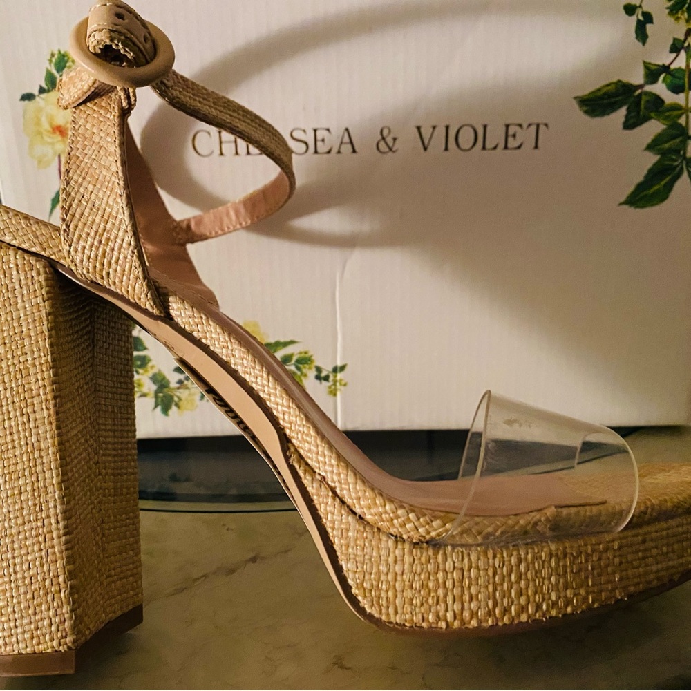 Chelsea & Violet Block Sandal